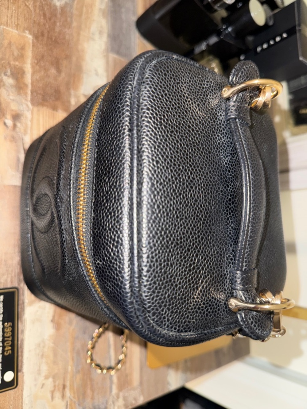 Chanel Vintage Caviar Vanity Case Black GHW CC Crossbody w/ Chain Strap 1997–99 - Picture 7 of 7